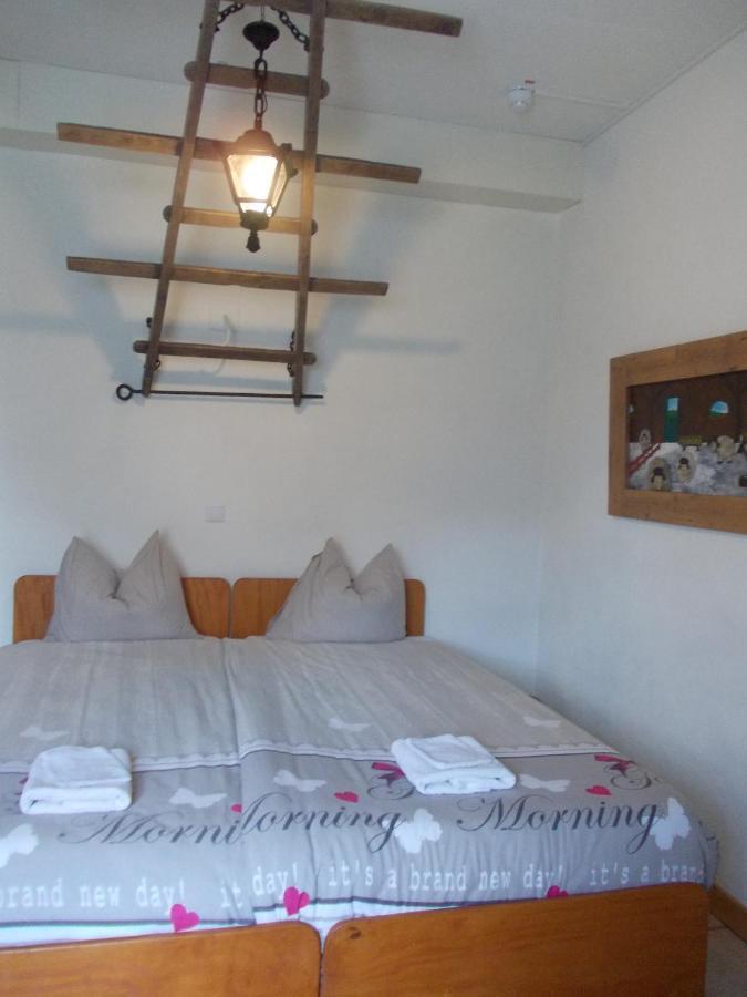 B&B Den Lange Heiman Meisburg ภายนอก รูปภาพ